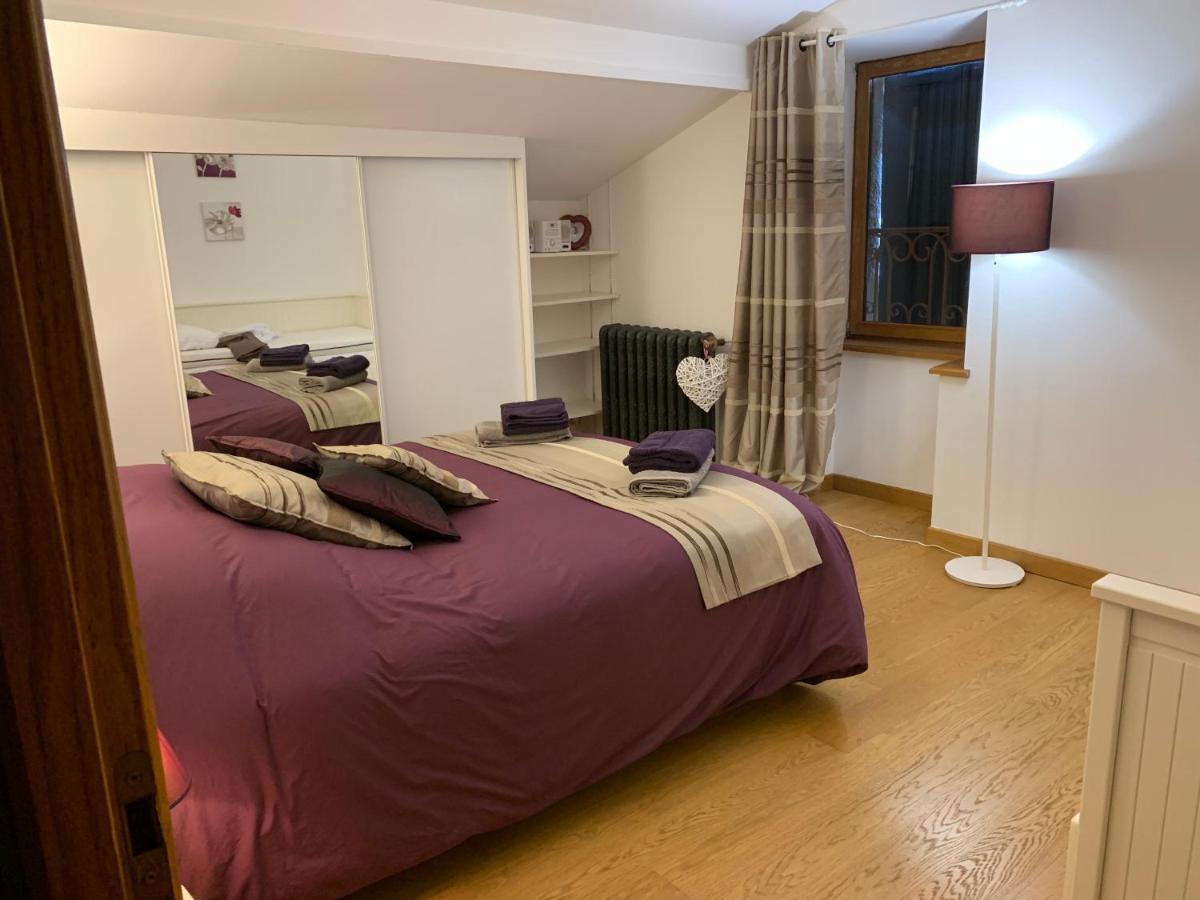 Domaine Des Pierres D Auvergne Flat Zewnętrze zdjęcie