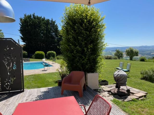 Domaine Des Pierres D Auvergne Flat Zewnętrze zdjęcie